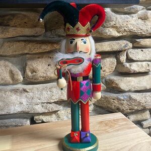 Vintage nutcracker   Court jester